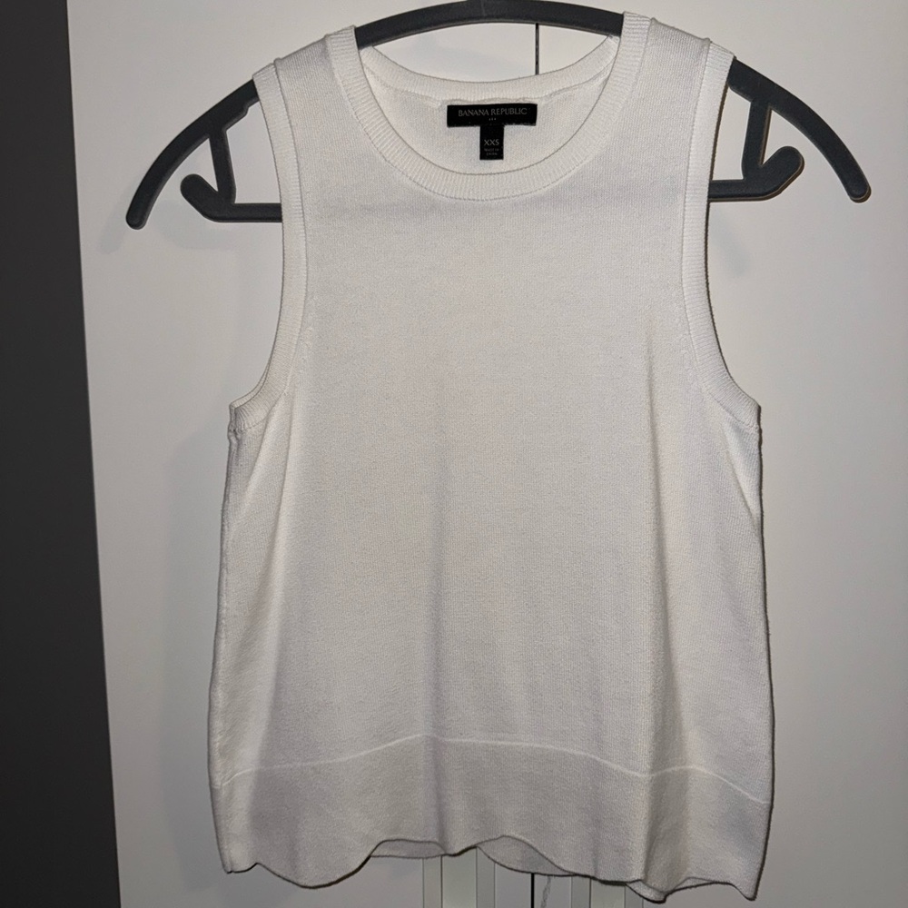 Banana Republic White Tank Top XXS